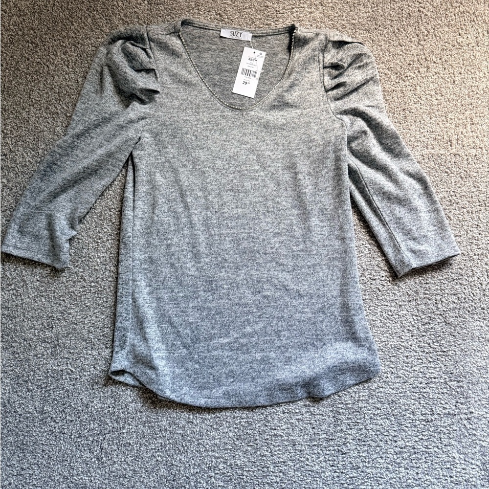 Suzy Shier Gray Long Sleeve Top
